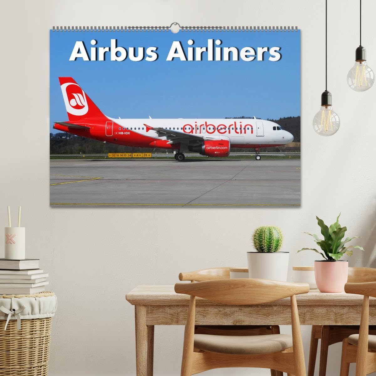 Airbus Airliners (Wandkalender 2026 DIN A2 quer), CALVENDO Monatskalender: Die Airbus Flugzeug Familie deckt heute das ganze Airline Spektrum ab Von A300 bis A380 (CALVENDO Mobilitaet)
