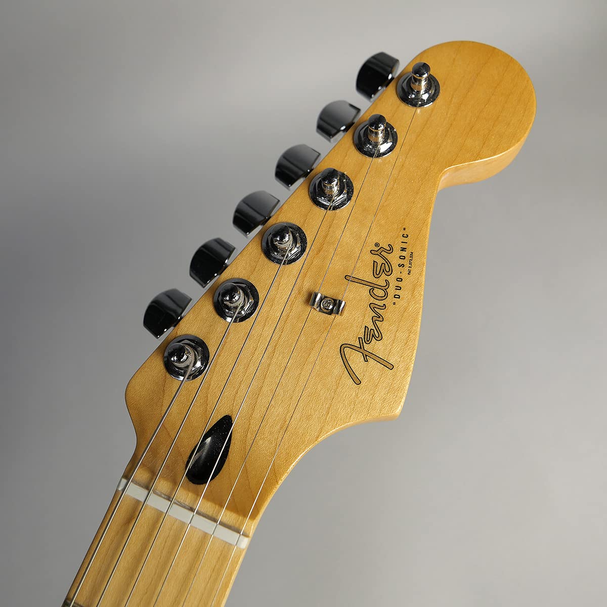 Amazon | Fender Player Duo Sonic Maple Fingerboard Desert