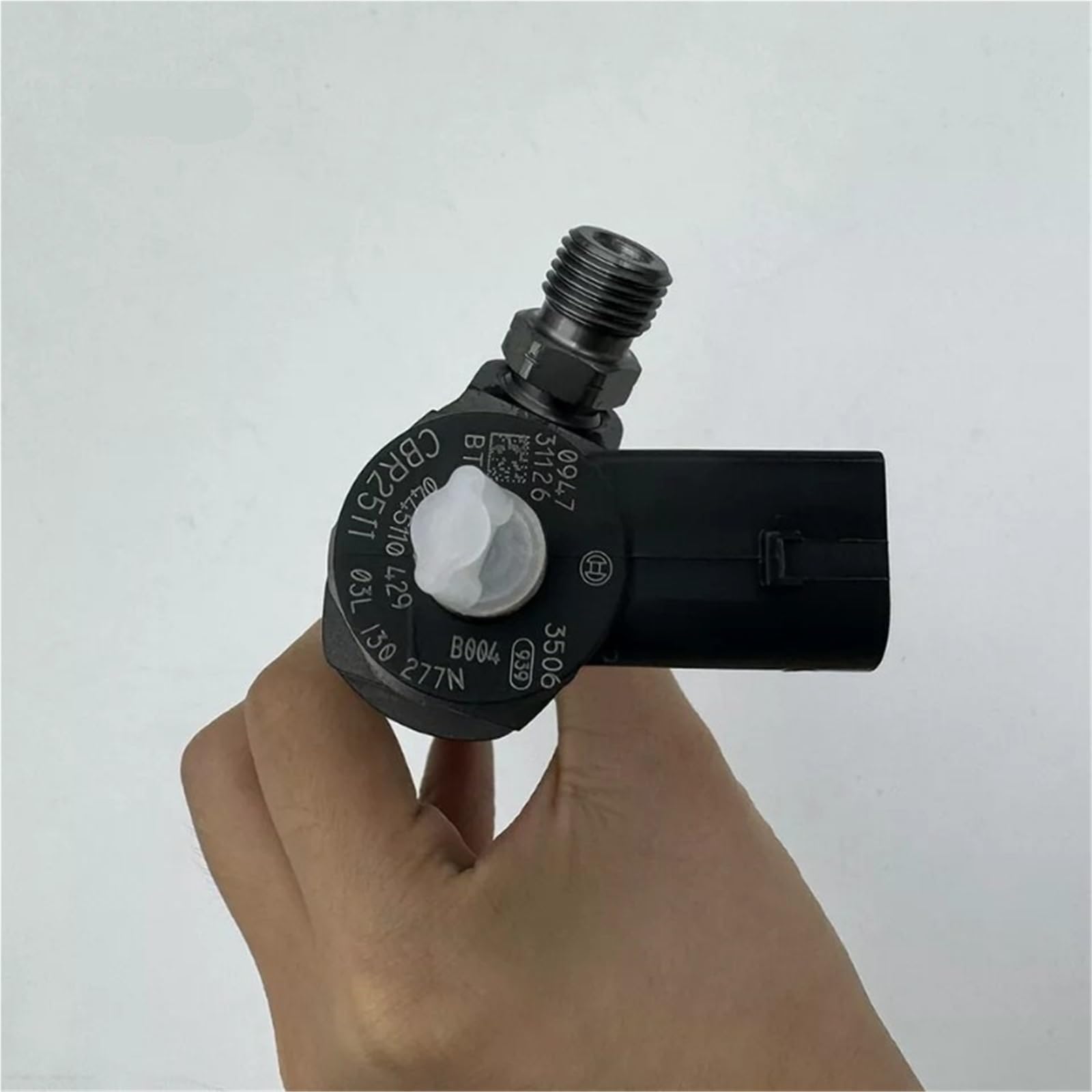 dysza wtryskiwacza paliwa Pasuje do VW Pasuje do Passata 2.0L Pasuje do TDI Pasuje do Audi Pasuje do Seat Wtryskiwacz paliwa 03L-130-277-R 0445110437 Diesel
