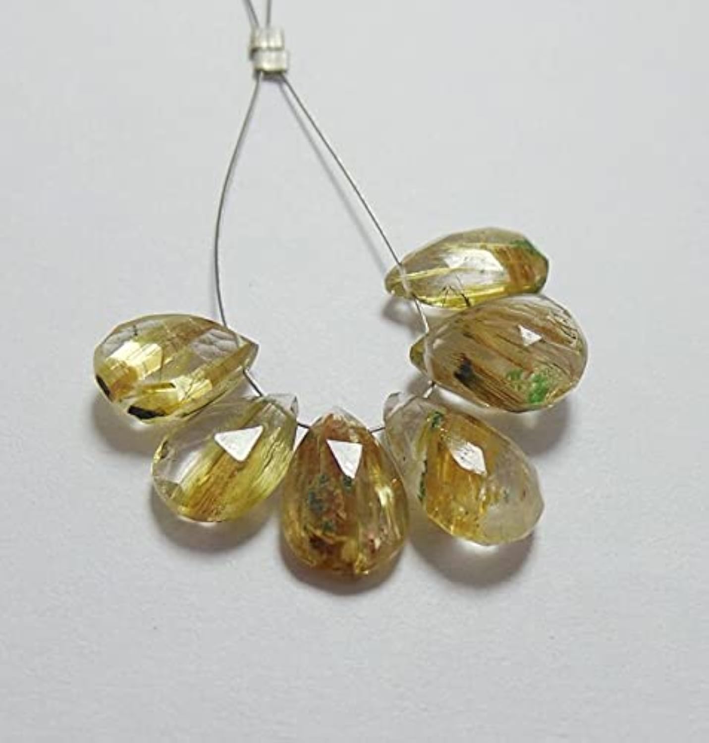 Quartz rutile doré authentique 6 pièces facettées pour remplacer vos perles de création