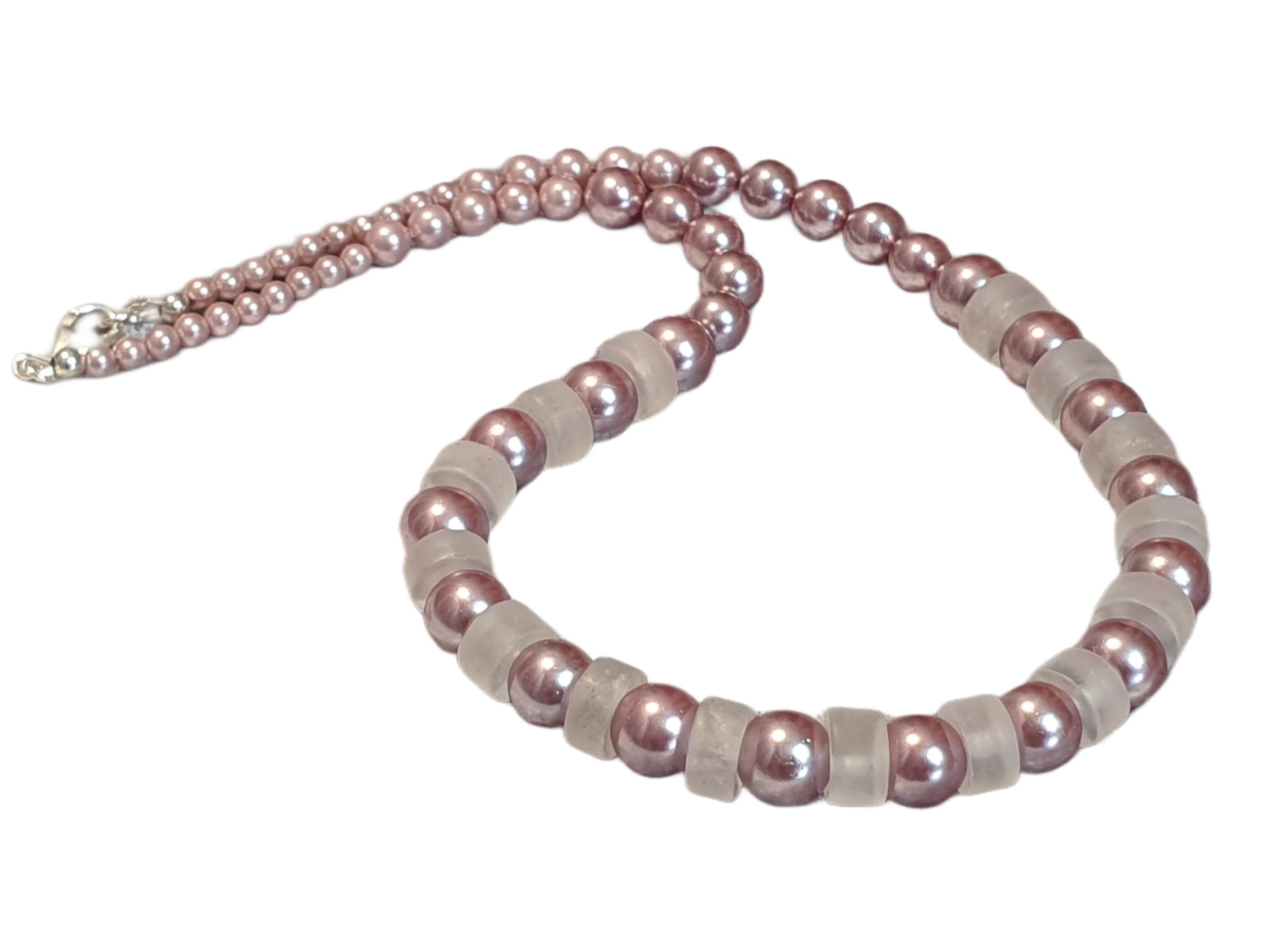 Generisch IohanaSchmuck Collier aus Edelsteinen, Bergkristall-Halskette mit Muschelkernperlen altrose und Silberelementen, handmade in Munich, handgemacht