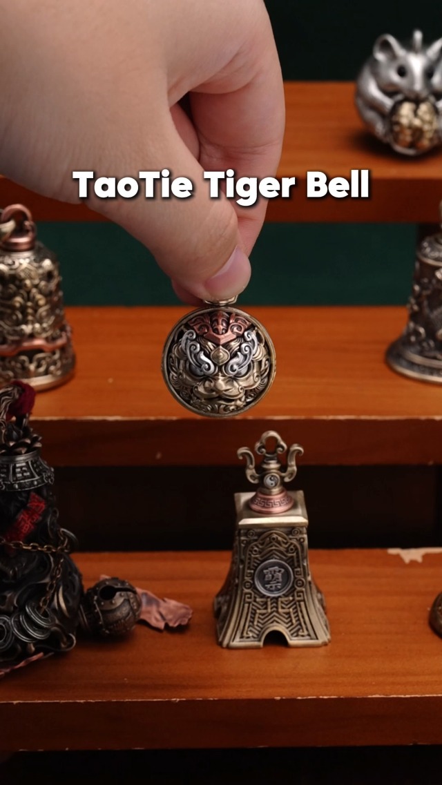 Amazon.com: COPPERTIST.WU Cockatiel Bell Decor Bells Keychain w