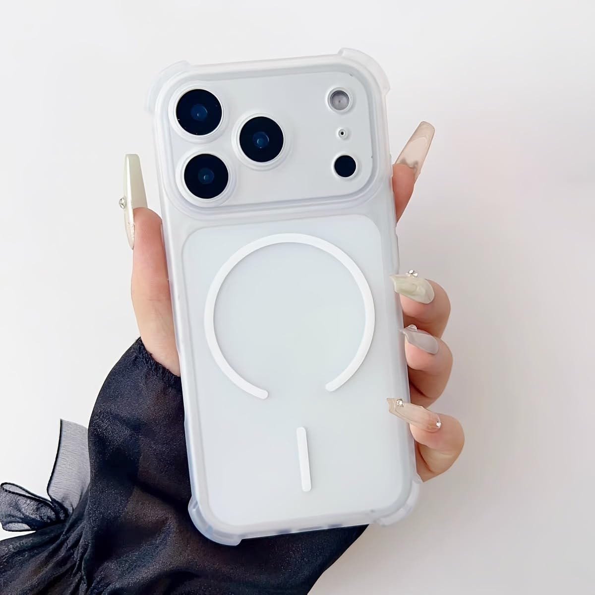 Coque iPhone 13 de protection antichoc blanche et magnétique - 7