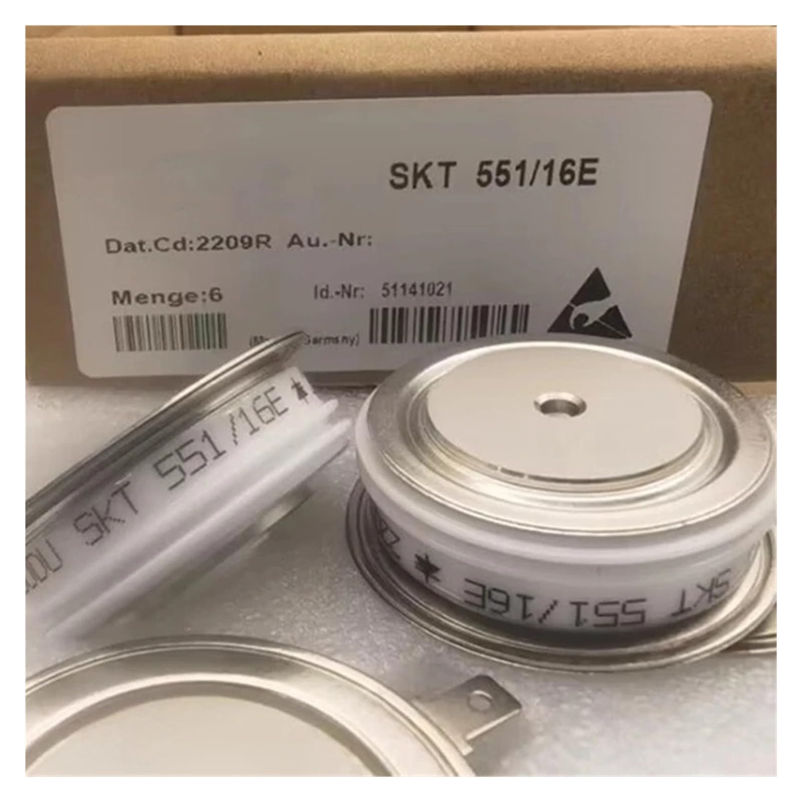 BACYDLPL 1pcs SKT551/14E SKT551/16E SKT551/18E SKT553/08E SKT553/12E SKT553/14E SKT553/16E SKT553/18E Thyristor(SKT553-08E)