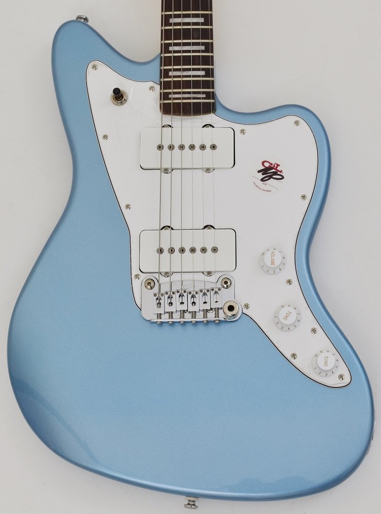 Amazon.com: G&L Tribute Doheny Electric Guitar - Lake Placid Blue