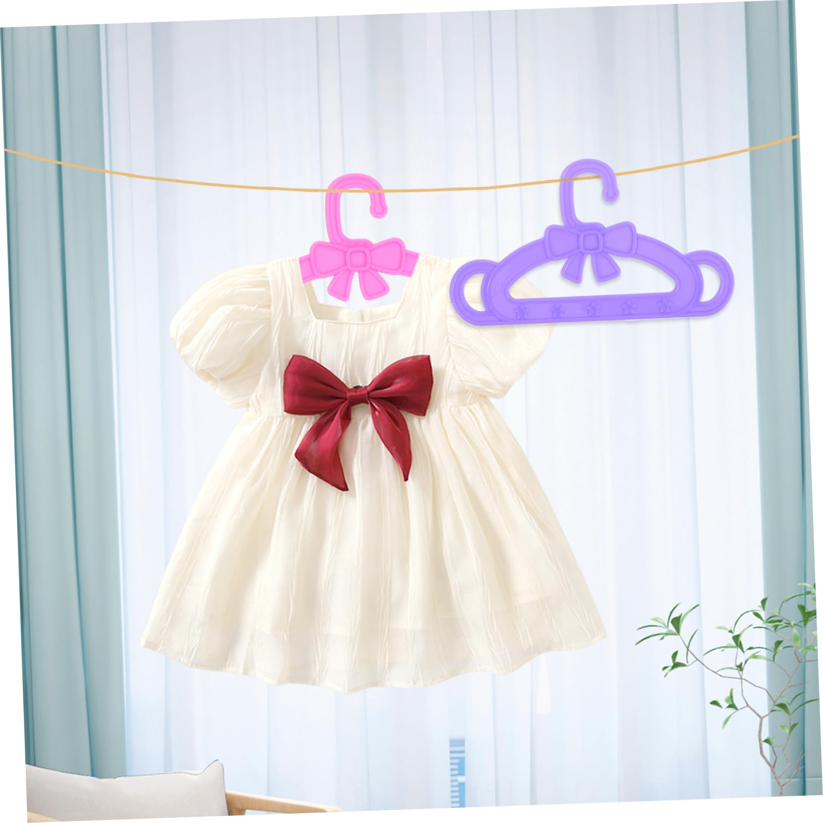 Perchas de Plástico para Ropa de Muñecas de 18 Pulgadas, 15 Piezas | Accesorios para Muñecas, Adecuado para Habitación Infantil Ñiño, en Colores Surtidos