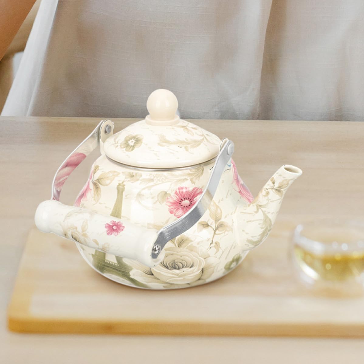 Yardwe Bollitore Smaltato 2.0l Manico in Porcellana, Teiera da Cucina Capiente per Fornello, Bollitore per Tè al Latte e Acqua Bollente, Accessorio Casa Resistente e Facile da Pulire,