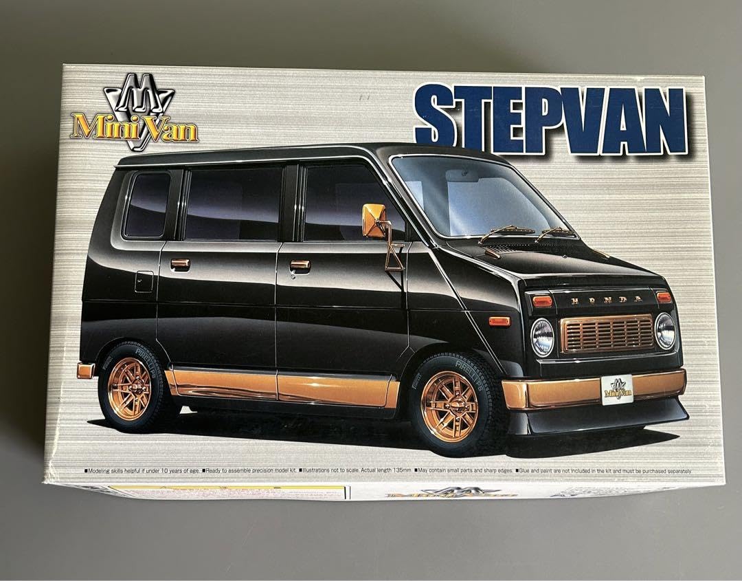 1/20 ステップバン　カスタム　ジオラマ　旧車　クリアケース付　アオシマ 1/20 ステップバン カスタム ジオラマ クリアケース付 旧車 昭和