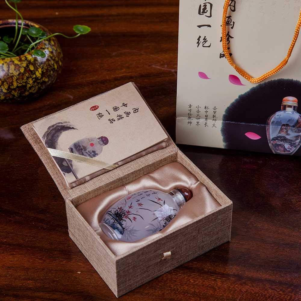 Semli Chinese Handpainted Decoration Creative Inside Painted Miniature Glass Bottle (Panda) image 2