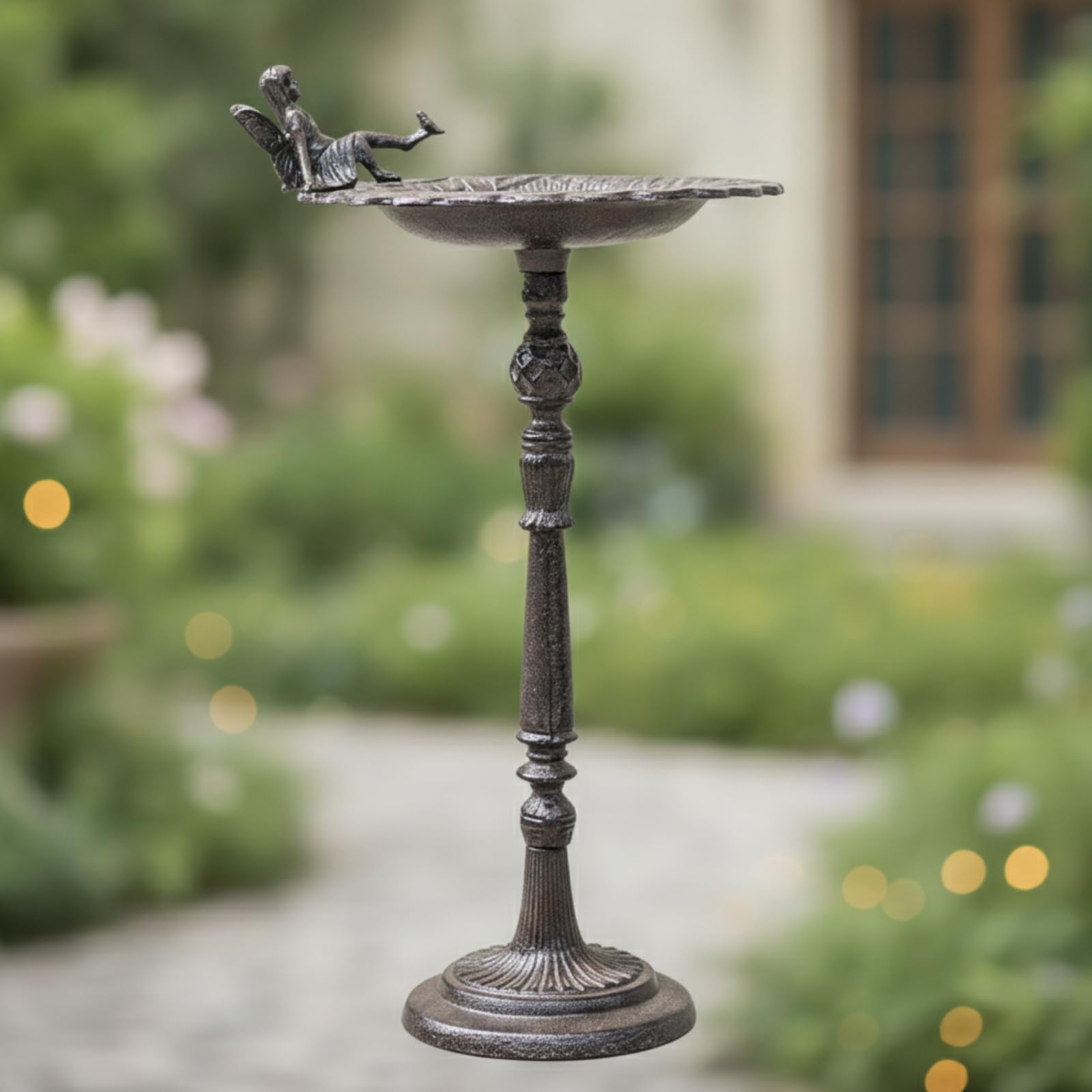 Vogelbad mit Elfenfigur freistehend Vogeltränke mit Standfuß wetterfest Vogelfuttersschale aus Gussmetall für Vogelliebhaber, Gartenbesitzer, Balkon