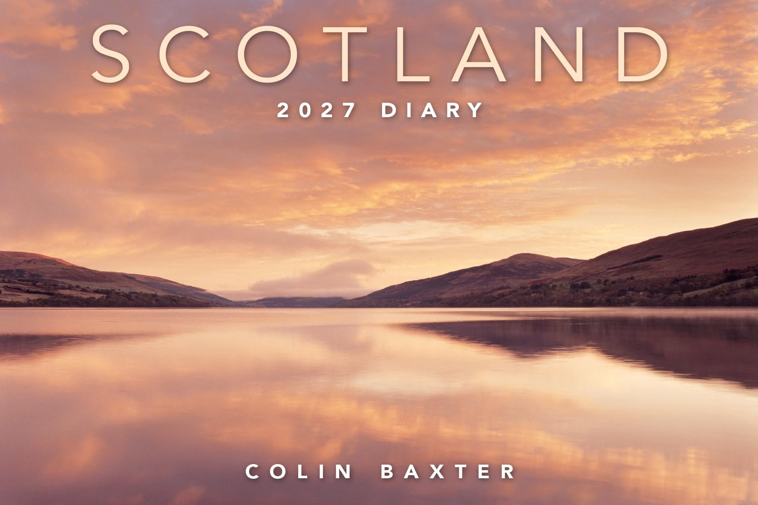2027 Scotland Diary: Scotland Desk Diary - Week to View Diary