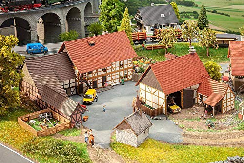 Preisvergleich Produktbild Faller 191743 H0 Dreiseit-Hof