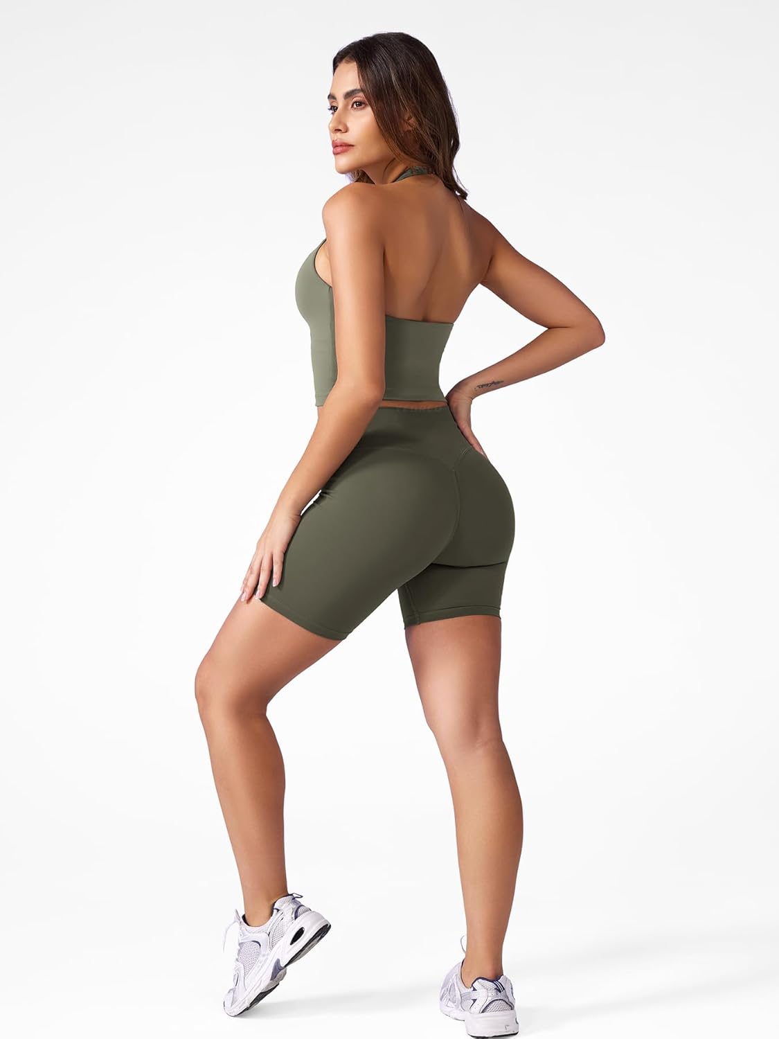 YEOREO Women's Halter Crop Top V Neck Workout Going Out Tank Top Hazel Padded Sleeveless Backless Trendy Summer Camisole - Image 6