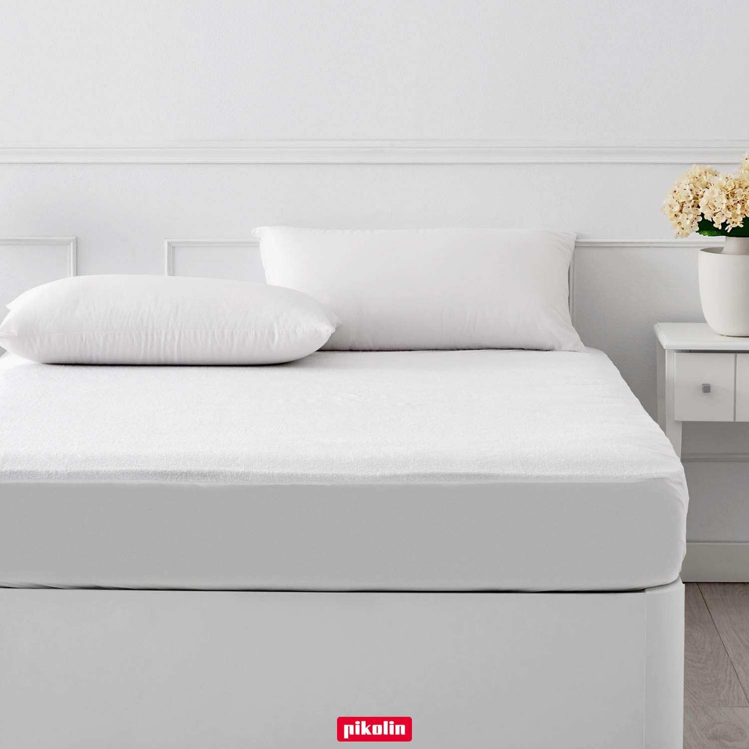 PIKOLIN Coprimaterasso Matrimoniale Impermeabile 150 x 190/200 cm 32 cm di Altezza in Spugna Traspirante e Certificato Oeko-Tex - Protettore di Materasso Ipoallergenico