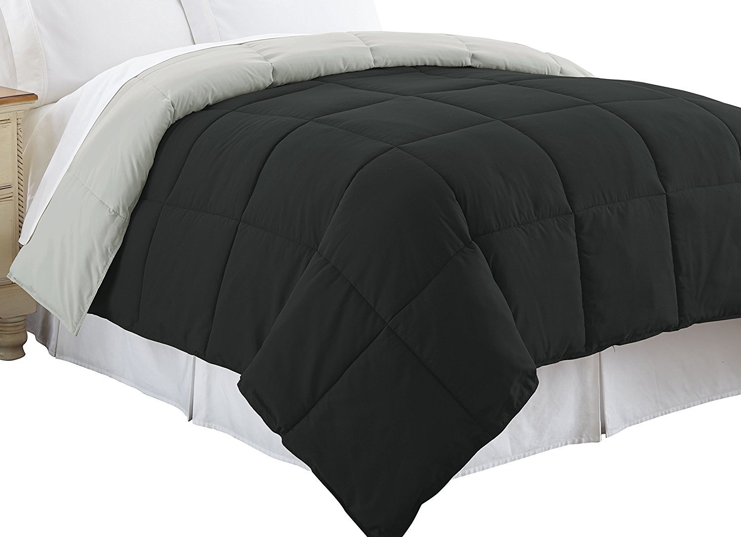 Modern ThreadsPacific Coast Textiles Reversible Down Alt Comforter, Polyester, Anthracite/Silver, Queen