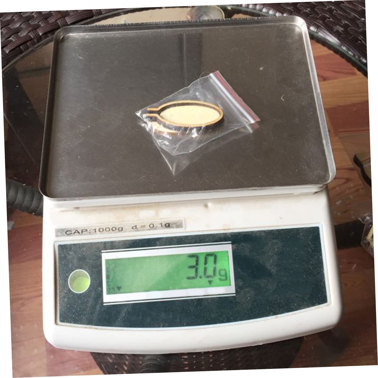 BEBEMOKO Mini Oval Shape Wooden Cross Stitch Frame Hoop for DIY Craft Projects Compact Design for for Embroidery and Decorative Displays