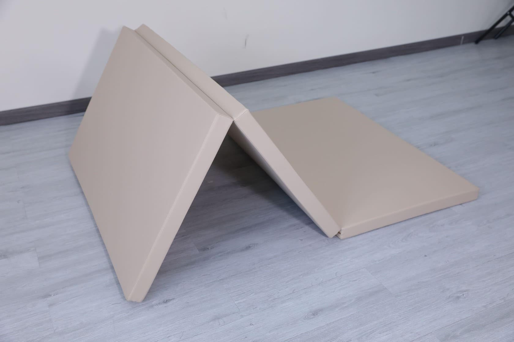 Tapis de gymnastique pliable en 3 parties - 180 x 100 x 5 cm - Beige