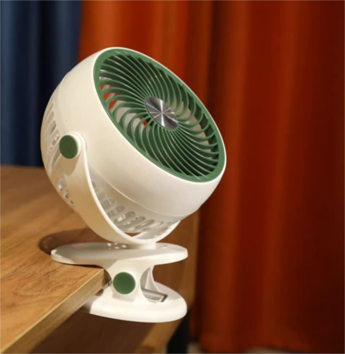 Ventilatore portatile a clip, 3 velocità, funzionamento silenzioso, con ricarica USB, per casa, campeggio e viaggi