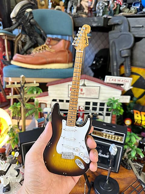 Amazon.co.jp: エリック・クラプトン フェンダー ストラトキャスター