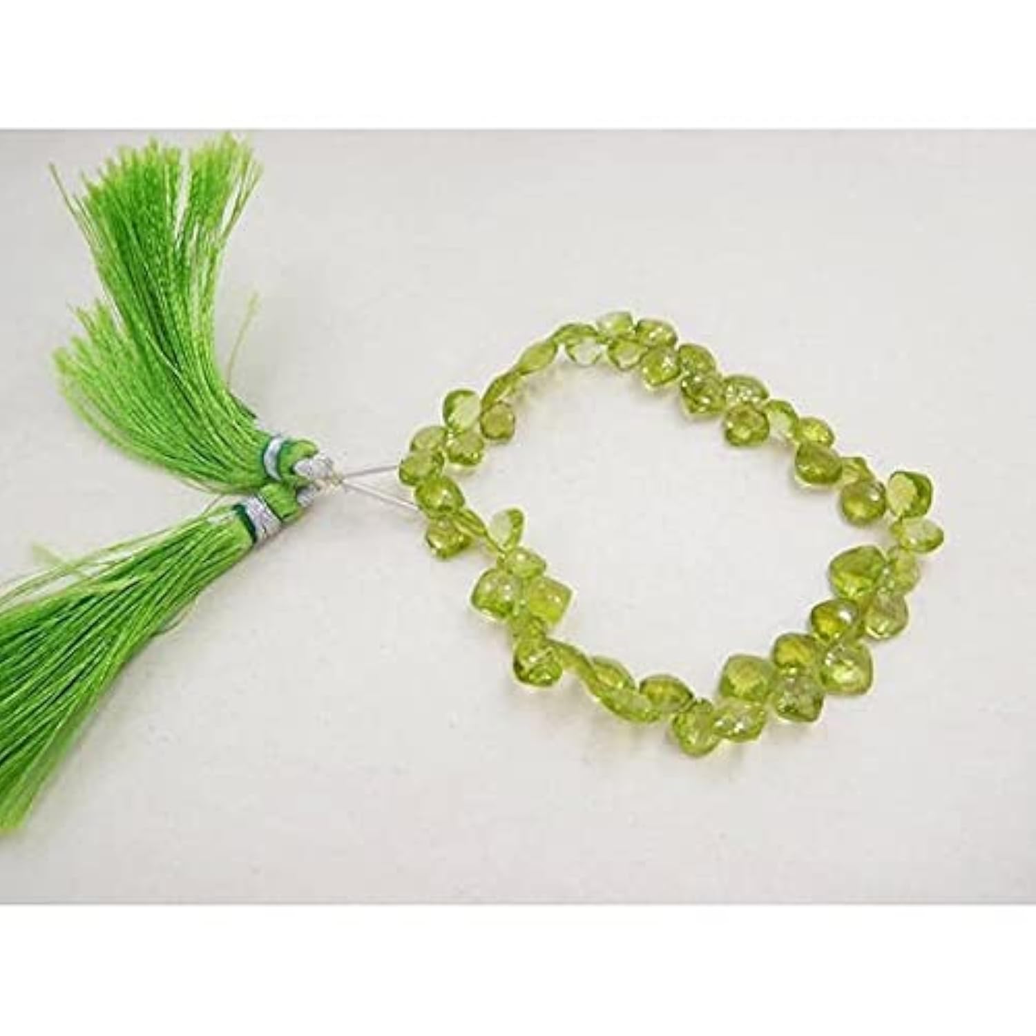 Péridot naturel facetté 5-6 mm, fil perle coussin pour création bijoux et lithothérapie