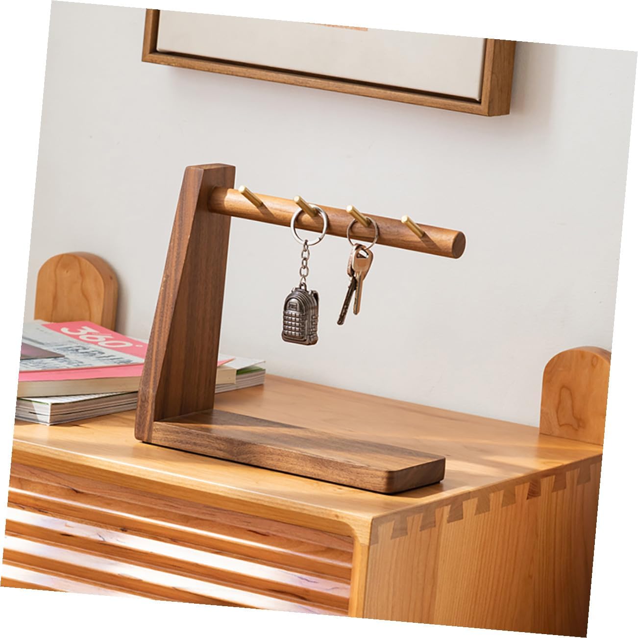 minkissy Solid Wood Walnut Key Rack Wall Mounted, Multipurpose Vintage Storage Hook with Stable Hand-Polished Bracket for Entryway and Household Organization