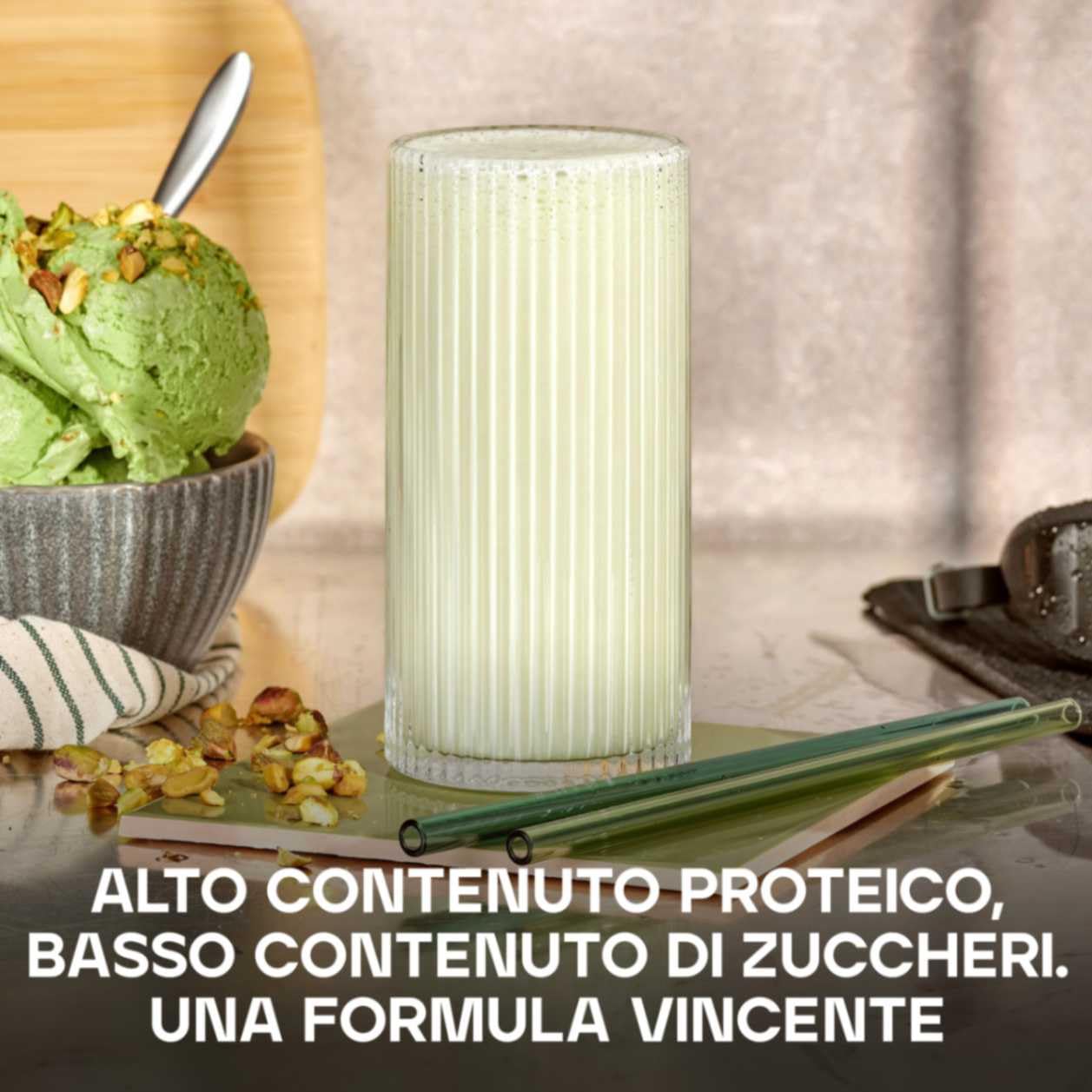 Bulk Pure Whey Proteine in Polvere | Gelato al Pistacchio | 22g Proteine e 5g BCAA per dose | Basso contenuto di zuccheri | Supporta la crescita e il recupero muscolare | Facile da miscelare | 1kg