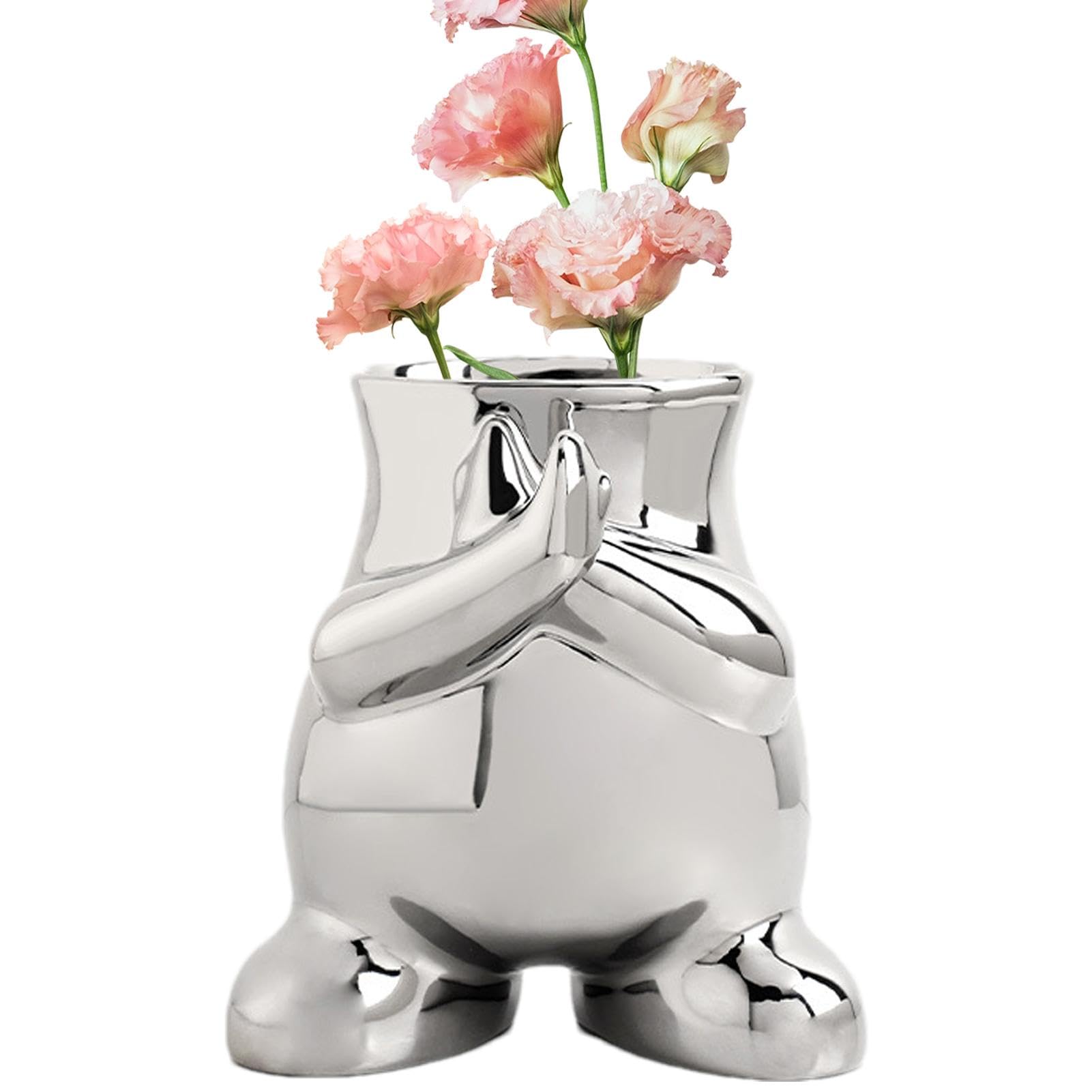 Vase en forme de corps humain pour une poésie visuelle et une ambiance sereine