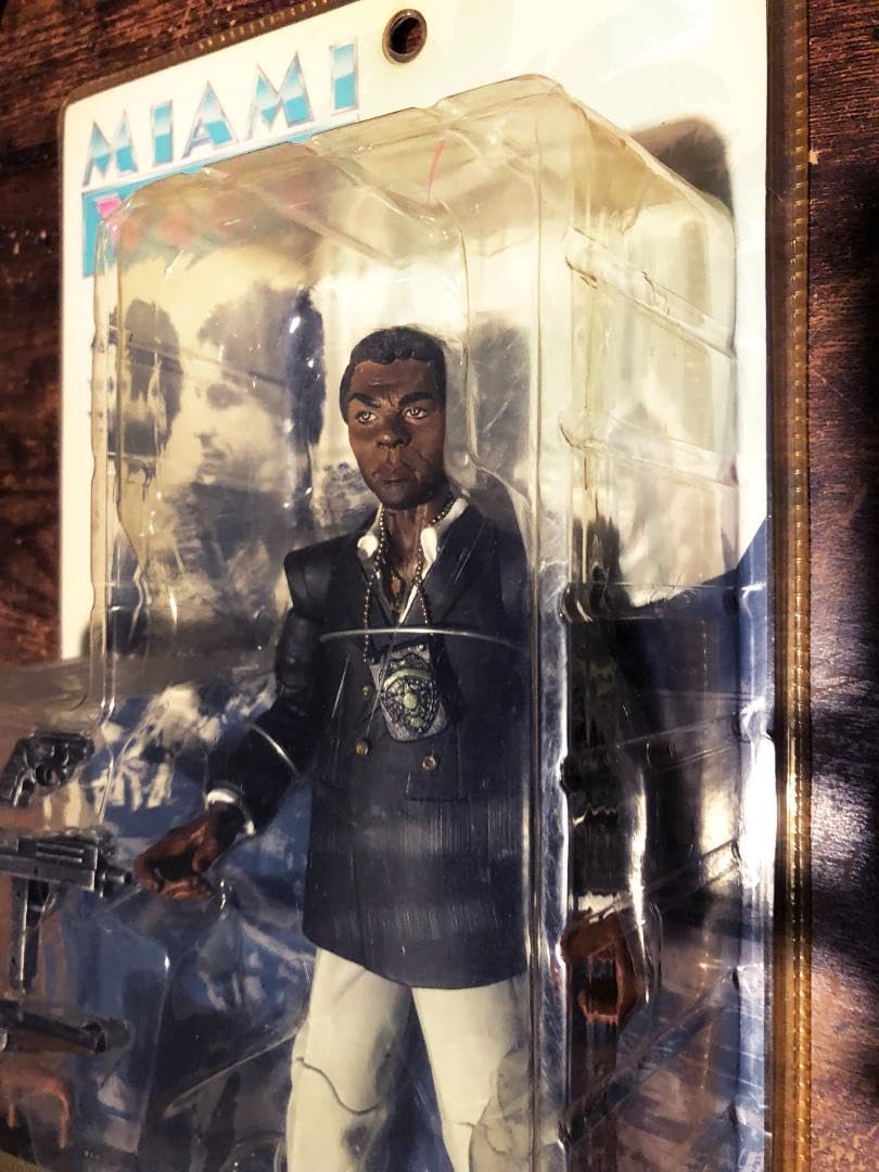 MIAMI VICE マイアミ バイス Amazon.co.jp: MEZCO 特捜刑事マイアミバイス Miami Vice