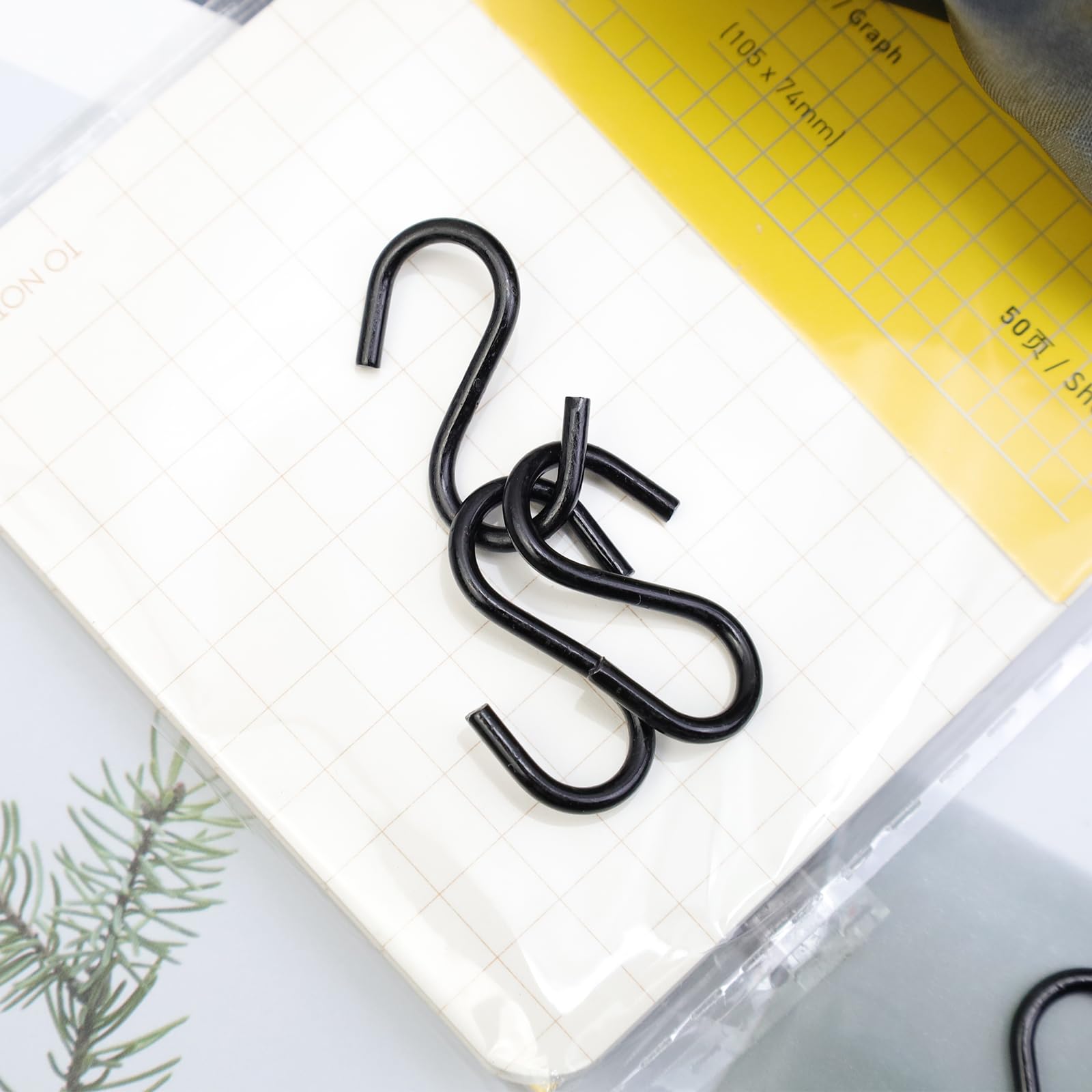 Tulead 40 mini ganci a S leggeri ganci in ferro da appendere, ganci per gioielli, ganci neri, connettori 2,5 x 1,8 cm