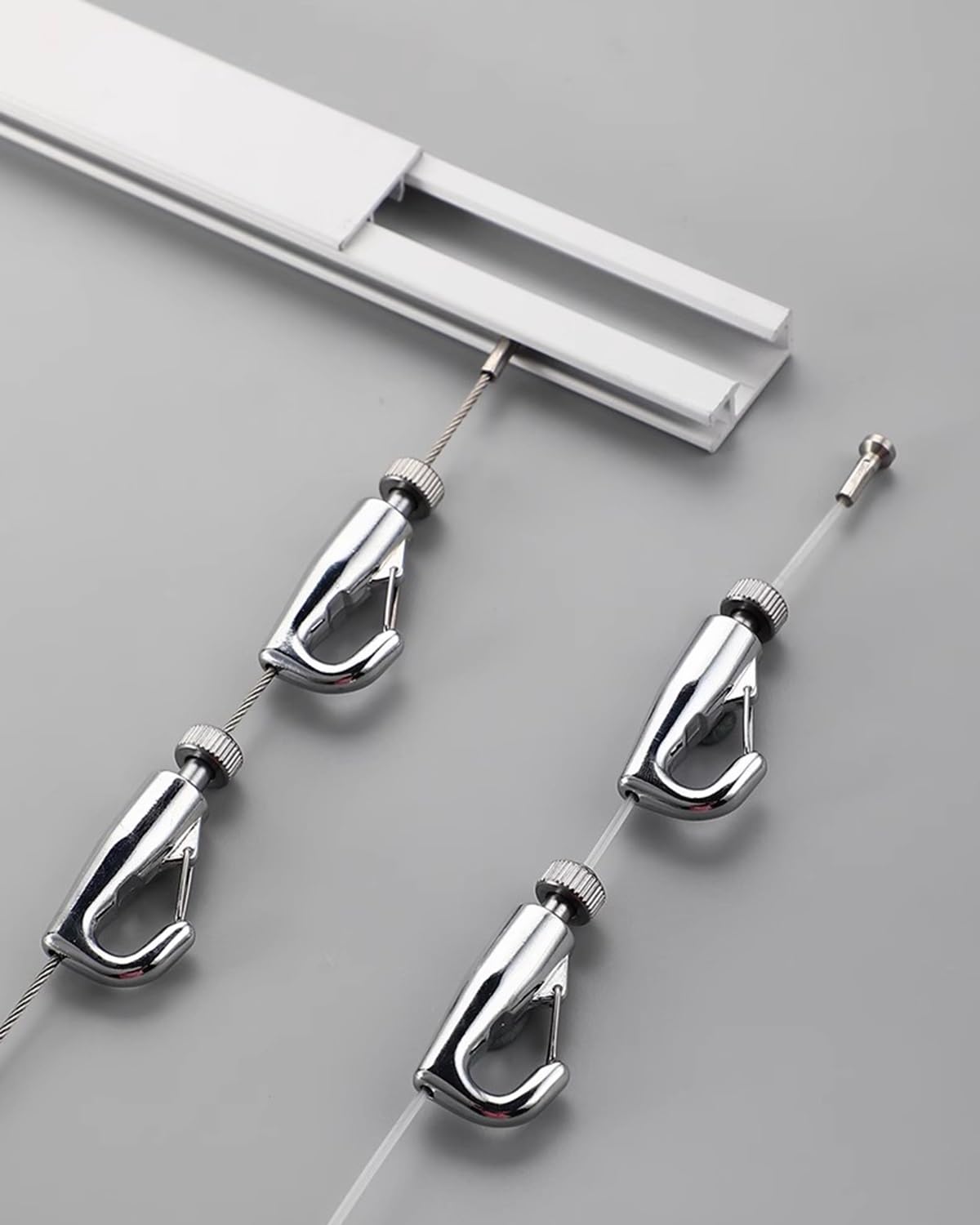 Cimaise pour Tableau Système de Suspension Miroir Click Rail Kits, Crochets à Fil Réglables Kit Sans Dommage aux Murs, Chaîne D’Exposition De Tableaux(3.0 m/9.8' cable,1.7 m/5.6' track)