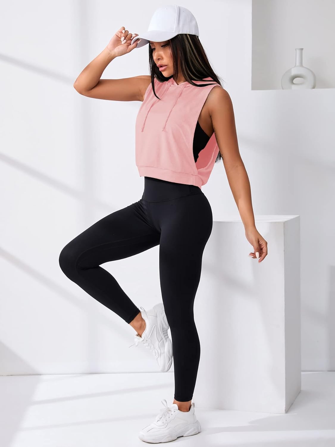 SweatyRocks Women's Sleeveless Workout Top Gym Activewear Crop Tank Top Open Side Shirt for Athletic Exercise Running - Image 3