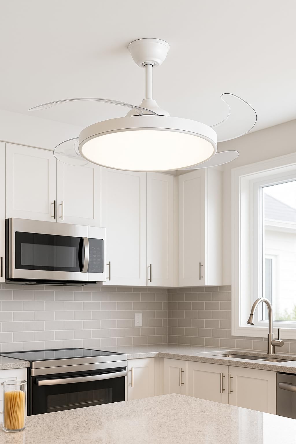 Ventilatore da soffitto con lampada LED integrata 40W dimmerabile con telecomando, pale retrattili invisibili, 6 velocità, funzione estate/inverno, luce calda , naturale , fredda , design moderno