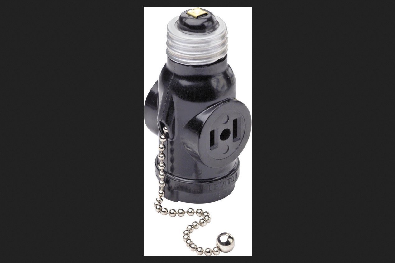 Leviton 007-1406 Black 2 Outlet Lamp Socket & Pull Chain