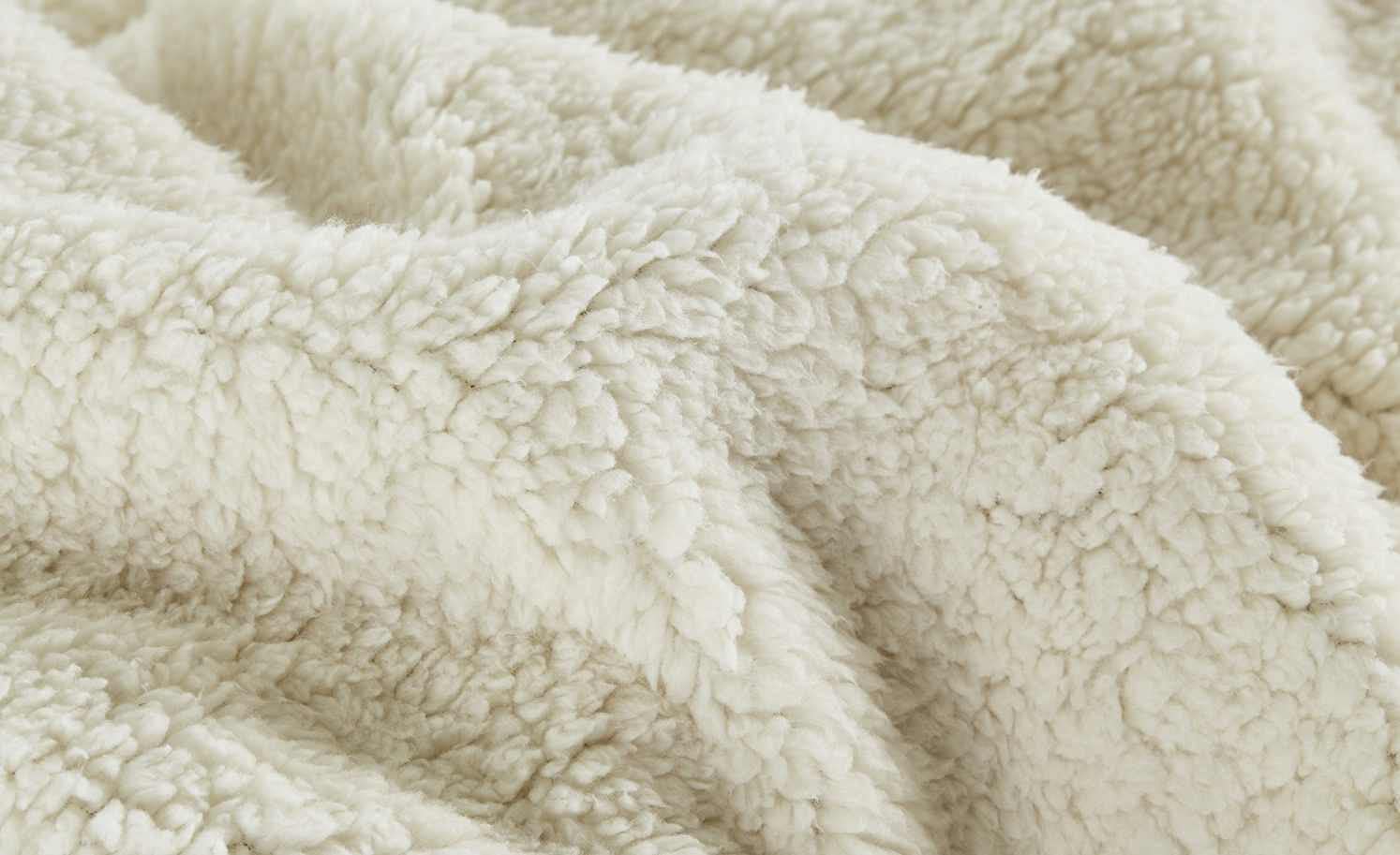 La Vida Kuschel-Decke Flanell Fleece in Anthrazit, 150 x 200 cm Wohndecke mit Sherpa Rückseite für Couch & Sofa, warm, weich & kuschelig, 100% Polyester, Öko-Tex Standard 100