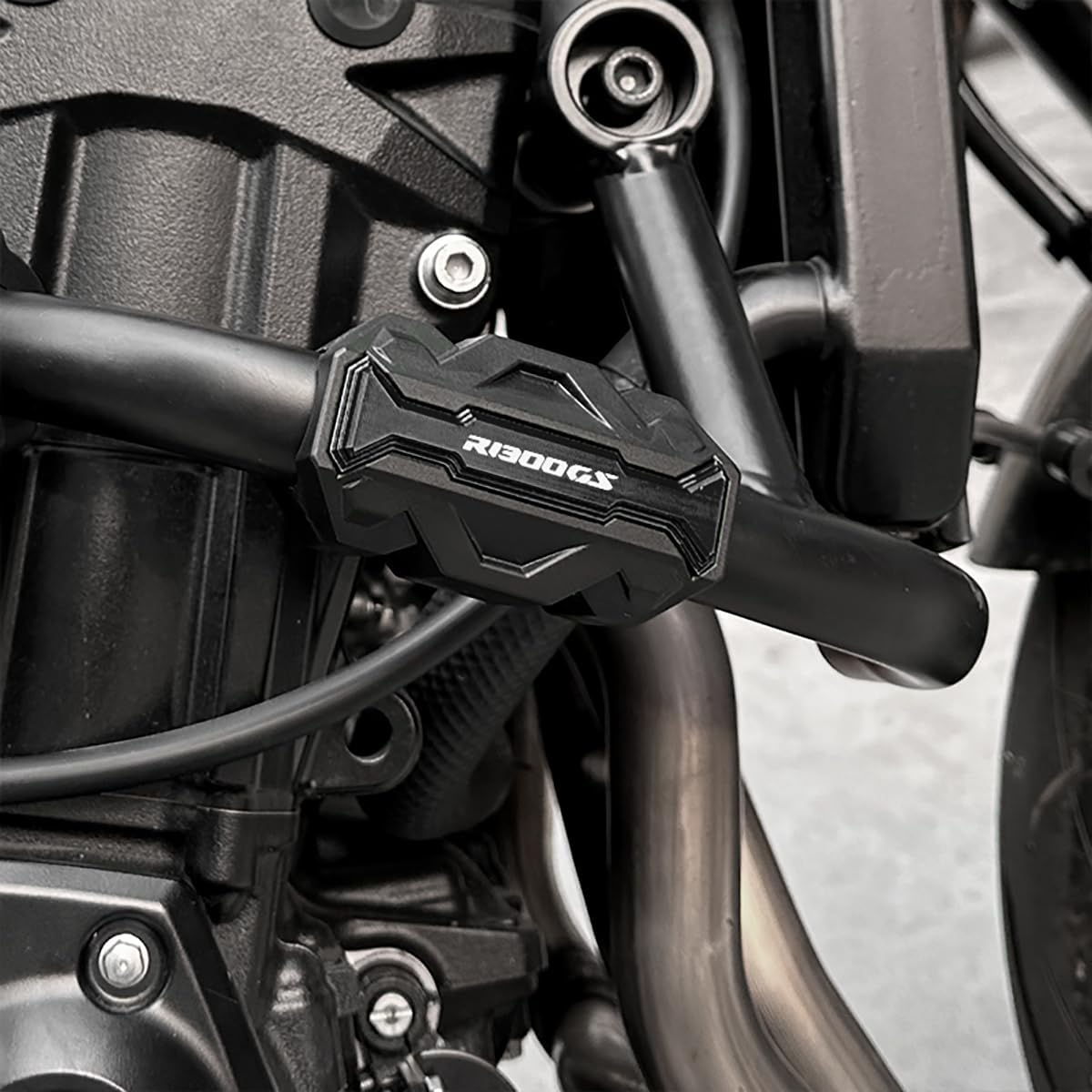 Per R1300GS R 1300 GS R1300 GS 2023 2024 GS ADVENTURE Protezione Paraurti Motore per Moto Blocco Protezione Decorativo (Nero)
