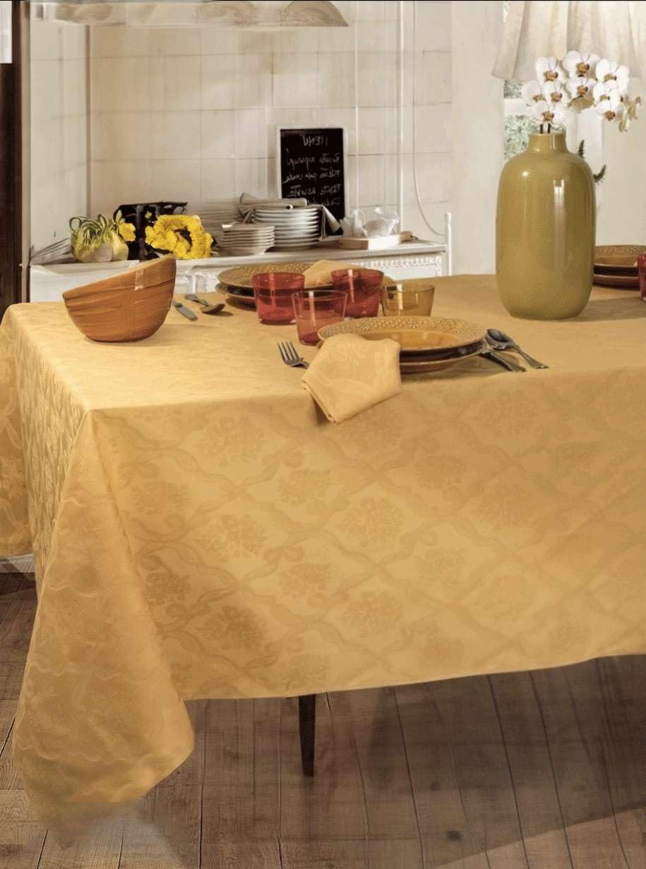 RICAMI FIORENTINI BALDI Tovaglia con tovaglioli, fiandra di cotone 100% "LONDRA. Made in Italy (Rettangolare cm 150x180 con 6 tovaglioli - oro)