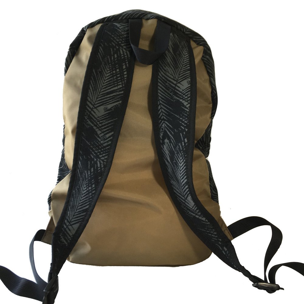 Amazon.co.jp: [タバルア] ポケッタブルリュック2トーン 日本製 3005