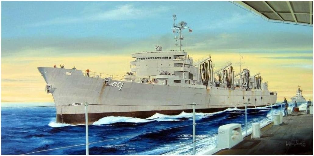 Trumpeter 1/700 USS Sacramento AOE1 Fast Combat Support Ship Model Kit