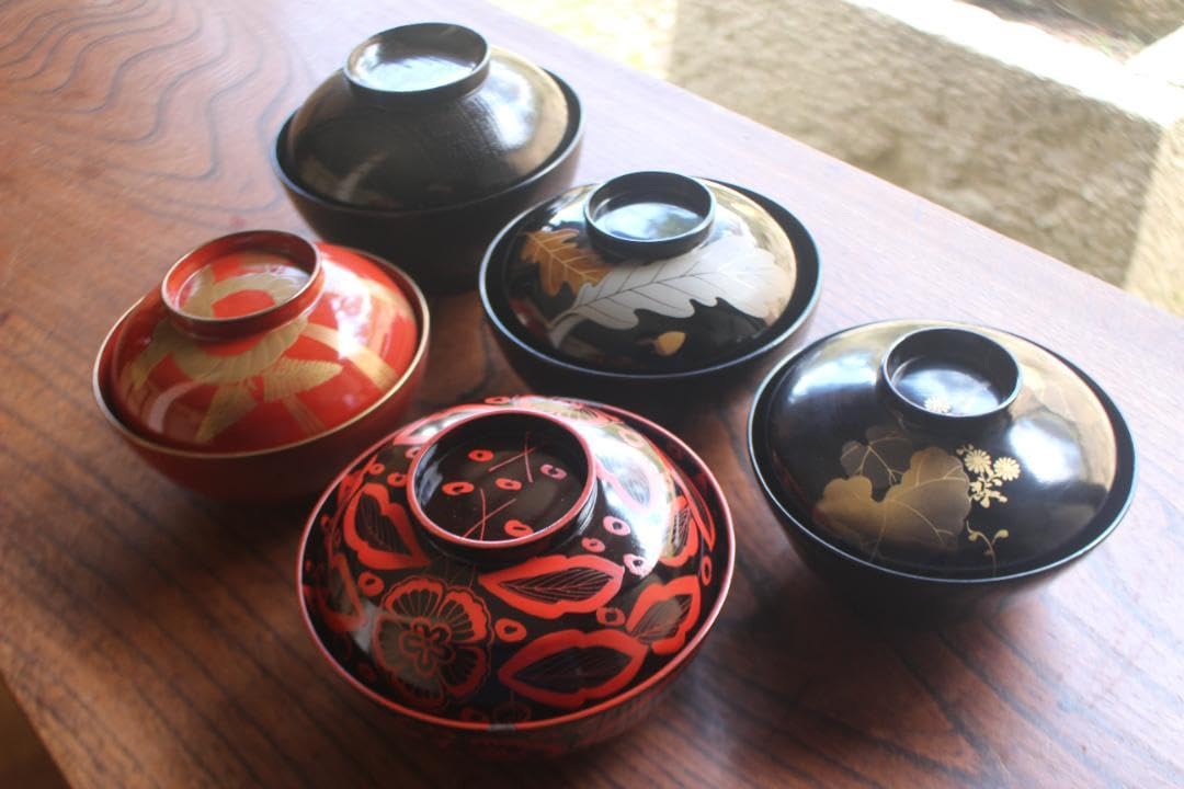 傷有！時代朱漆に内見返絵替わり草花蒔絵のお椀5点（検