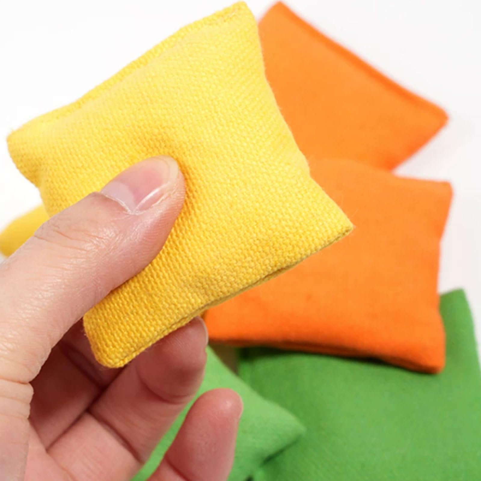 Przenośna drewniana mini gra w rzucanie workami Montessori | Mini zestaw do Cornhole, gra interaktywna dla rodzica i dziecka, rozwijająca mięśnie rąk i koordynację ręka-oko
