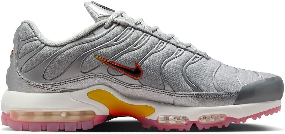Nike Air Max Plus G NRG Golf Shoes (HJ4518-001, Metallic Silver/Light Smoke Grey/Photon Dust/Black)