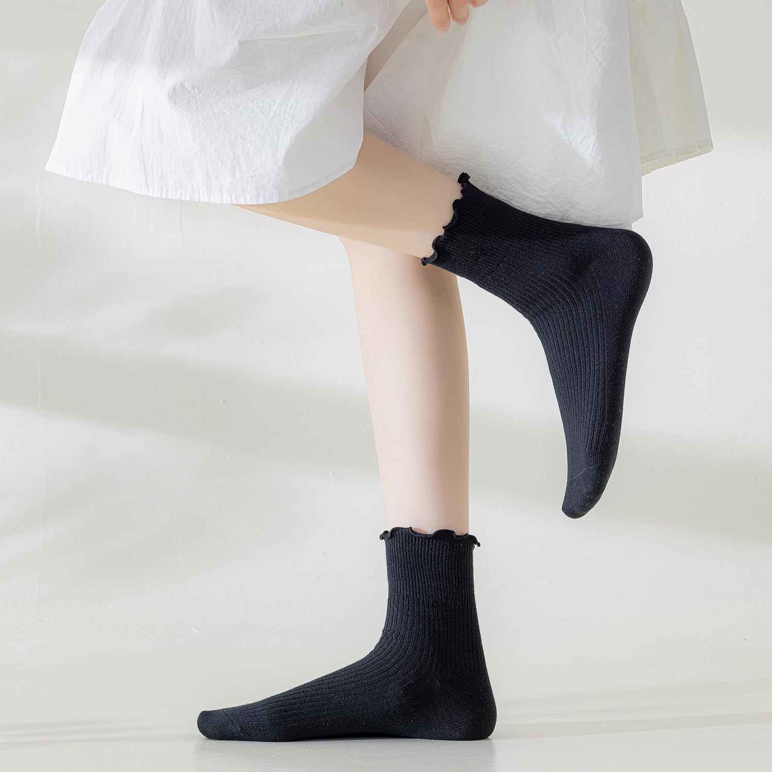 Mcool Mary Women's Ruffle Socks,Casual Cute Ankle Breathable Knit Cotton Soft Frilly Crew Socks for Women 6 Pack: Black-1 5-9