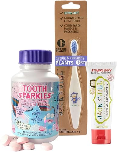Jack N' Jill Brushing Essentials Combo Pack masticables de limpieza dental, pasta de dientes de fresa certificada natural y cepillo de dientes para