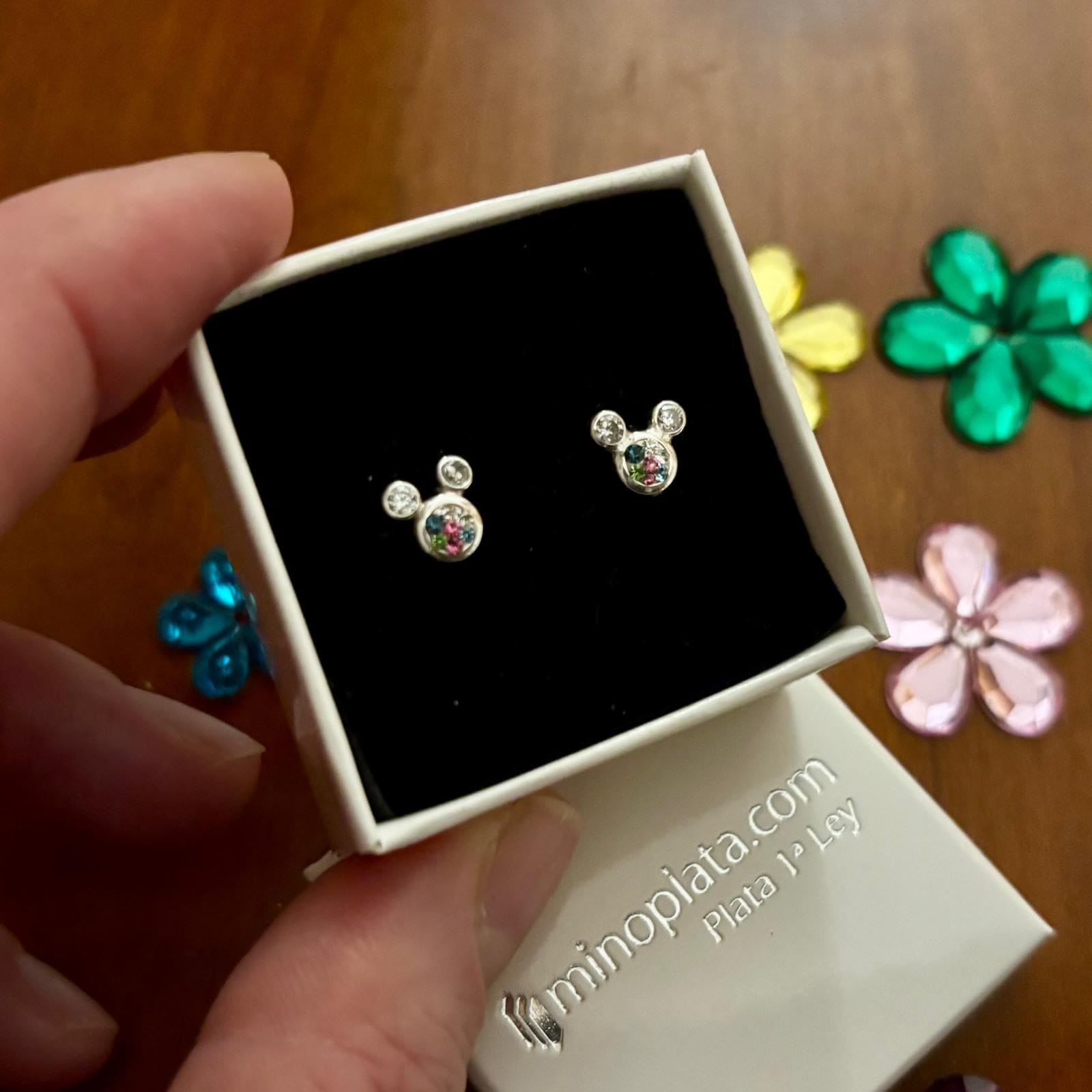 Pendientes infantiles chaton de Plata de ley 925 con piedras de colores