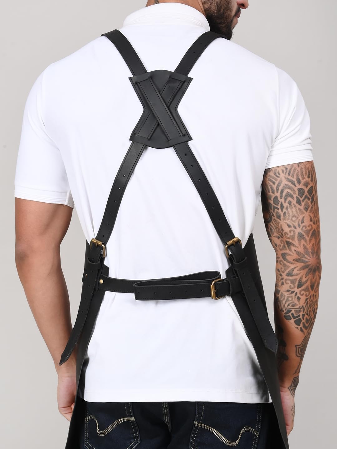 RABADA Leather Apron with Tool Pocket, Heavy Duty Apron, Woodworkers Apron, Mechanics Apron, Blacksmiths Apron, Carpenter Apron, Heat and flame resistance aprons, Adjustable M to 4XL Apron.