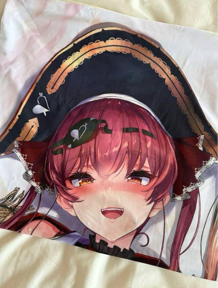 宝鐘マリン 抱き枕カバー 100万人記念 Amazon.co.jp: 宝鐘マリン 100万人記念グッズ あかさあい先生描き