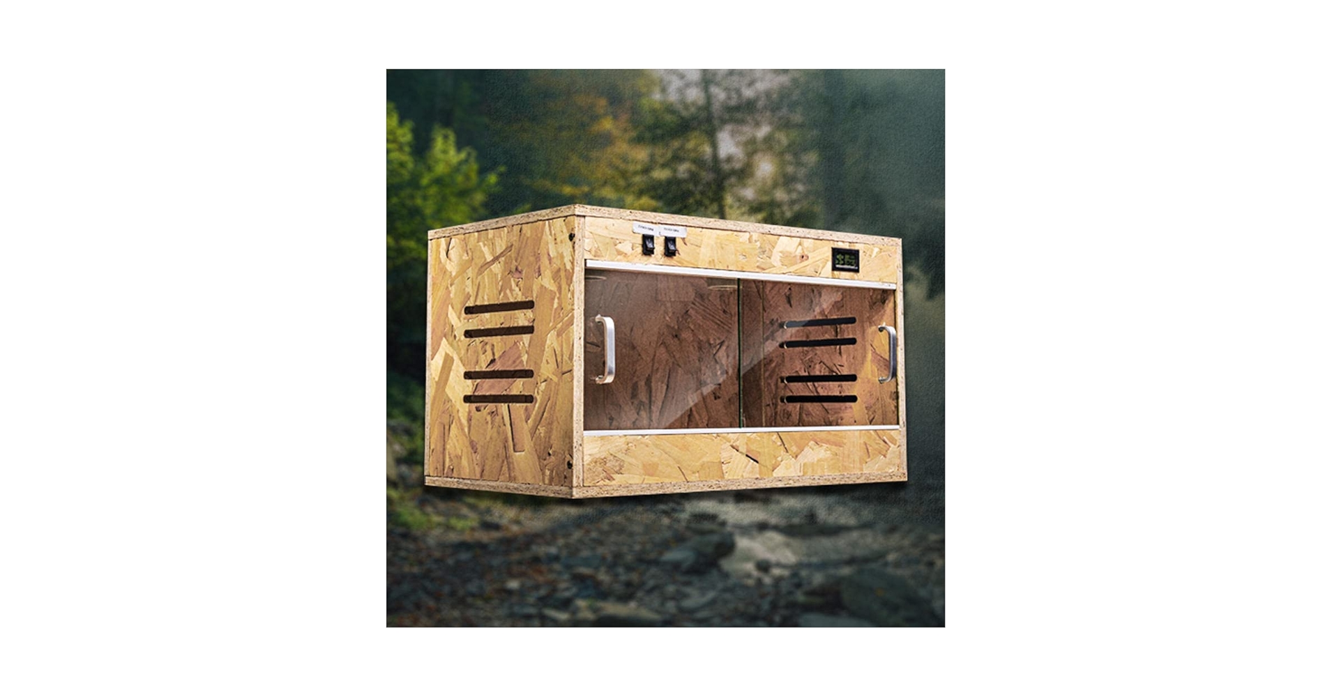 べぇやん【OKA CAGE】爬虫類ケージ　1200×600×450 OSB Amazon.co.jp: 爬虫類ケージ 1200×600×450 OSB : ペット用品