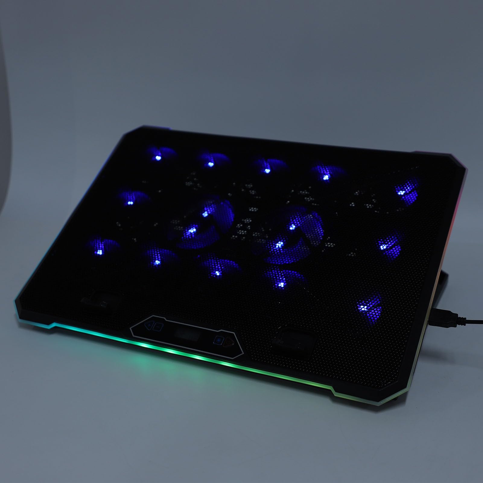 Almohadilla de Enfriamiento para Computadora Portátil RGB Enfriamiento Potente Velocidades Ajustables Enfriador de 12 a 19 Pulgadas para Jugadores Metal y ABS (14 Aficionados)