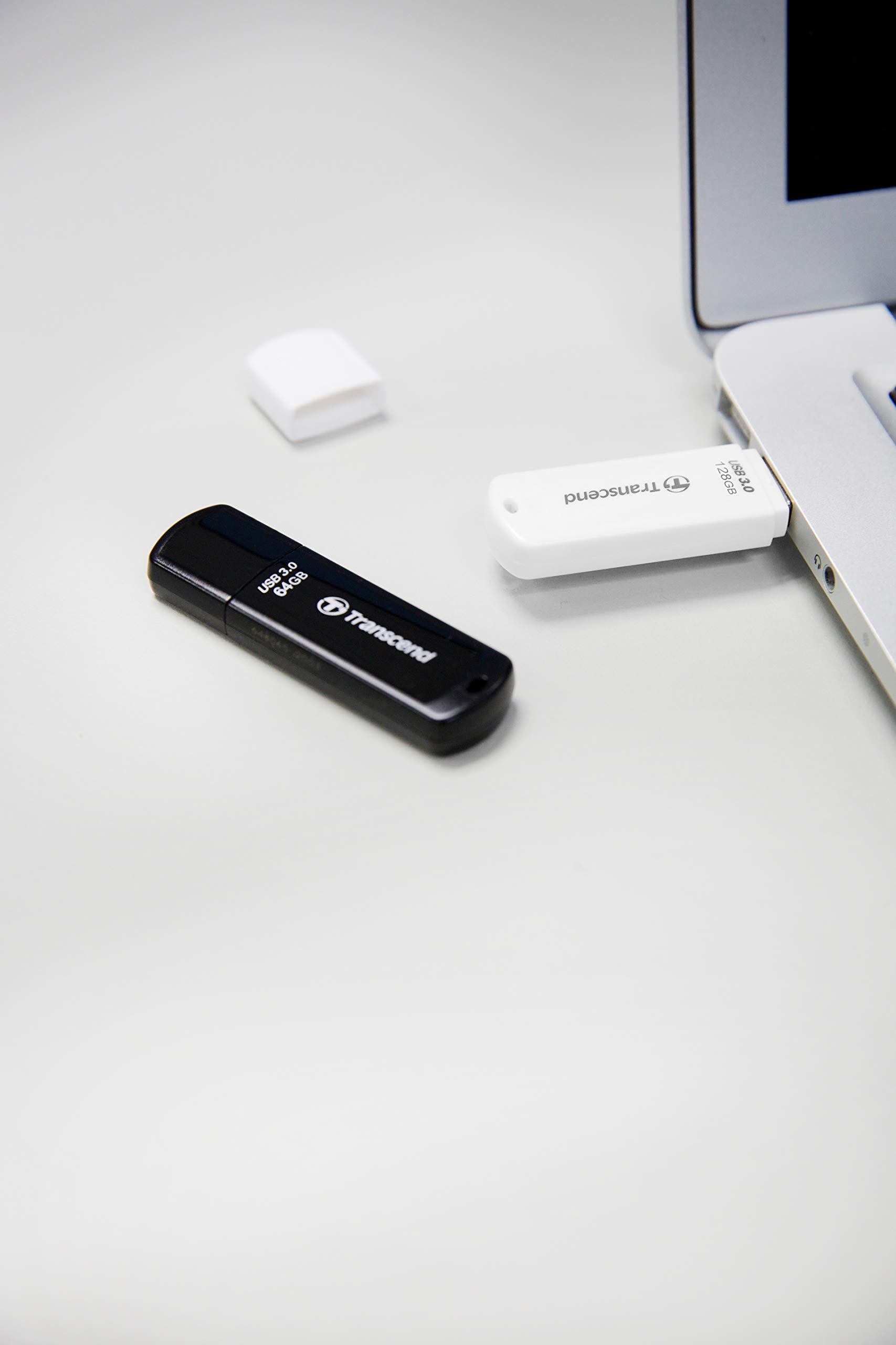 Transcend 128Go JetFlash 700 Clé USB 3.1 Gen 1 TS128GJF700 Noir (Lot de 2)