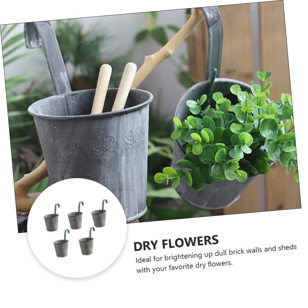 5 Stück Hängender Eisen Blumentopf im Vintage Stil Dekorativer Balkoneimer für Trocken und Seidenblumen für Schuppen und Außenwände